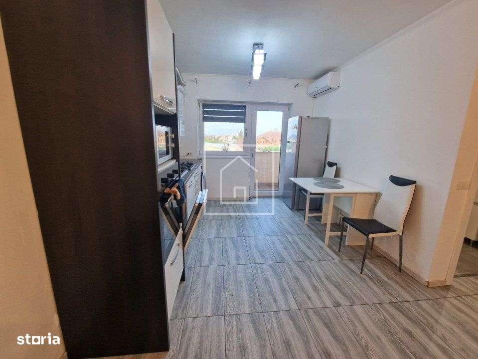 Apartament cu 3 camere, 2 balcoane, 2 locuri de parcare, zona Calea Su - Imagine principală: 3/5