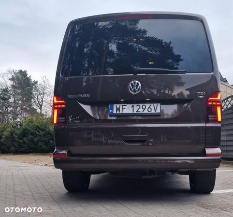 Volkswagen Multivan 2.0 BiTDI L2 Comfortline DSG - 20