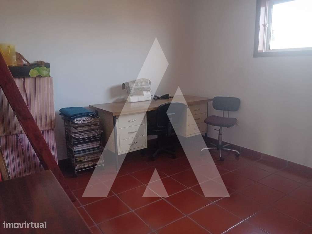 Moradia T4 em Oliveira do Bairro-24