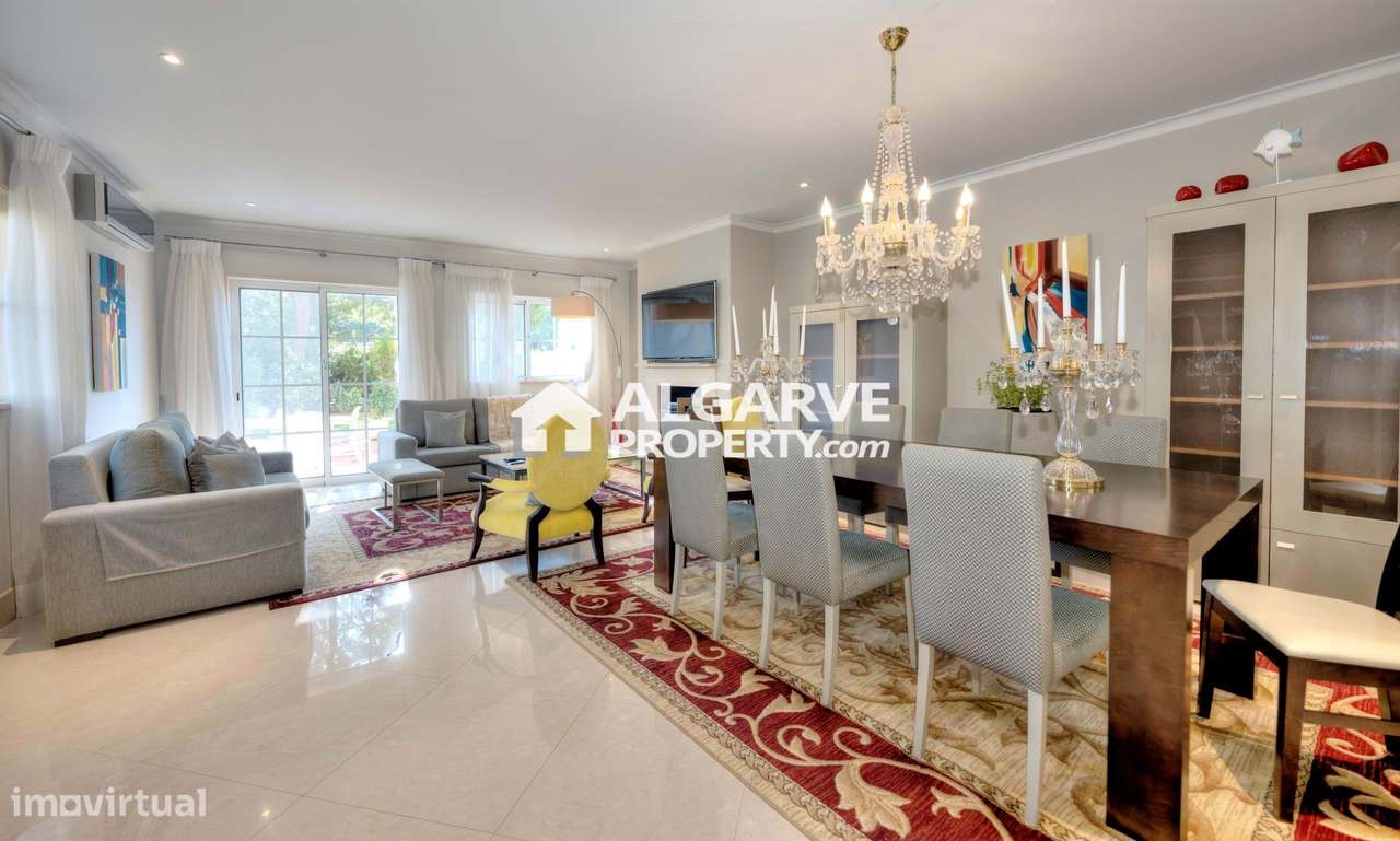 Moradia V4 de luxo num resort de luxo de golfe na Vila Sol - Grande imagem: 2/35