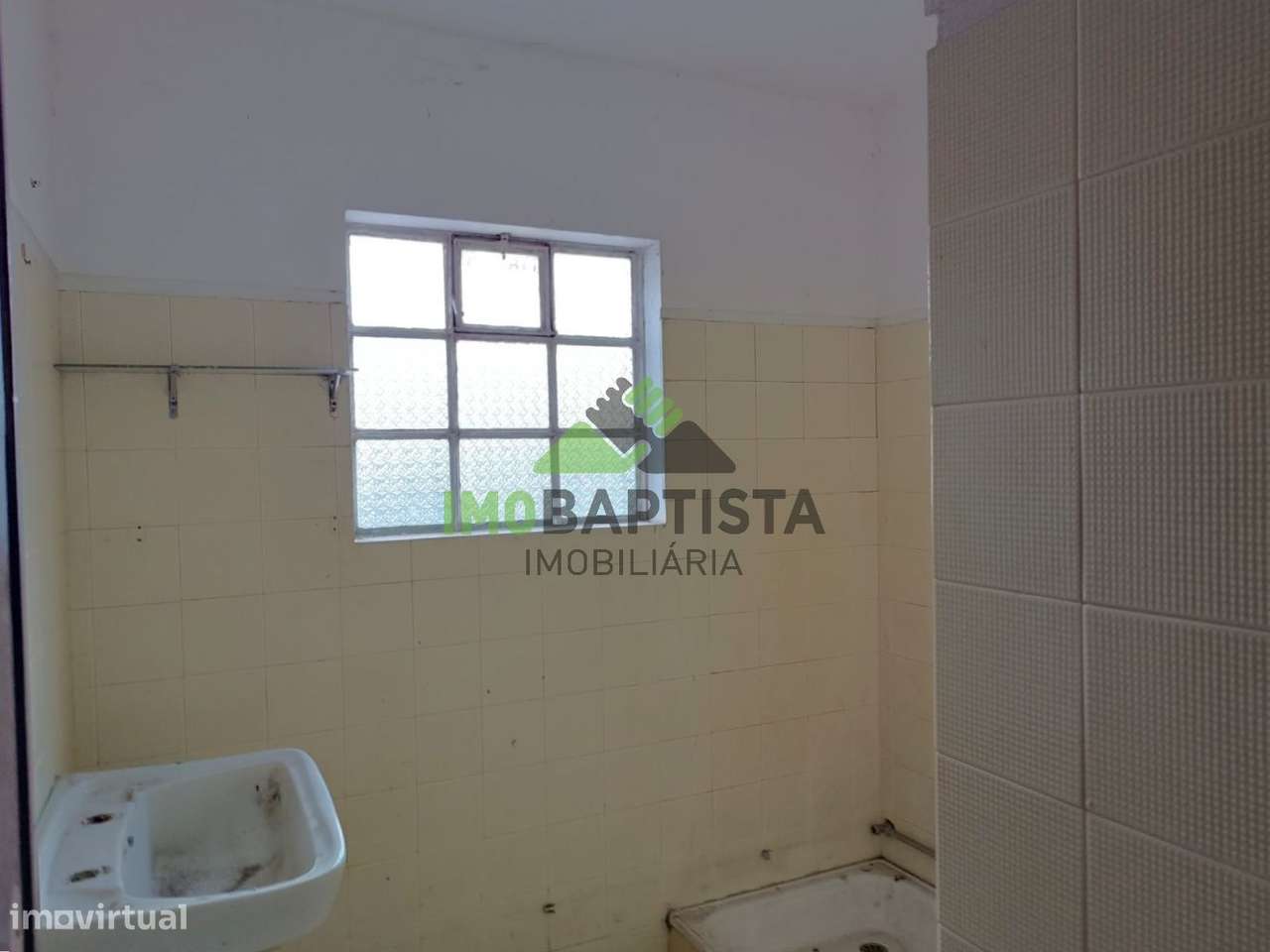 Quinta para restauro em Guisande (9066 m2)-17