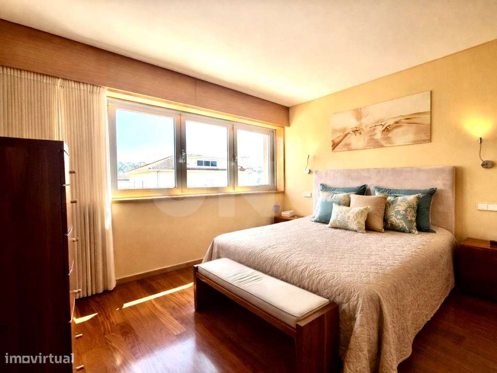 Moradia T5 Moderna com Jardim e Cave Ampla - Árvore, Vila do Conde-22