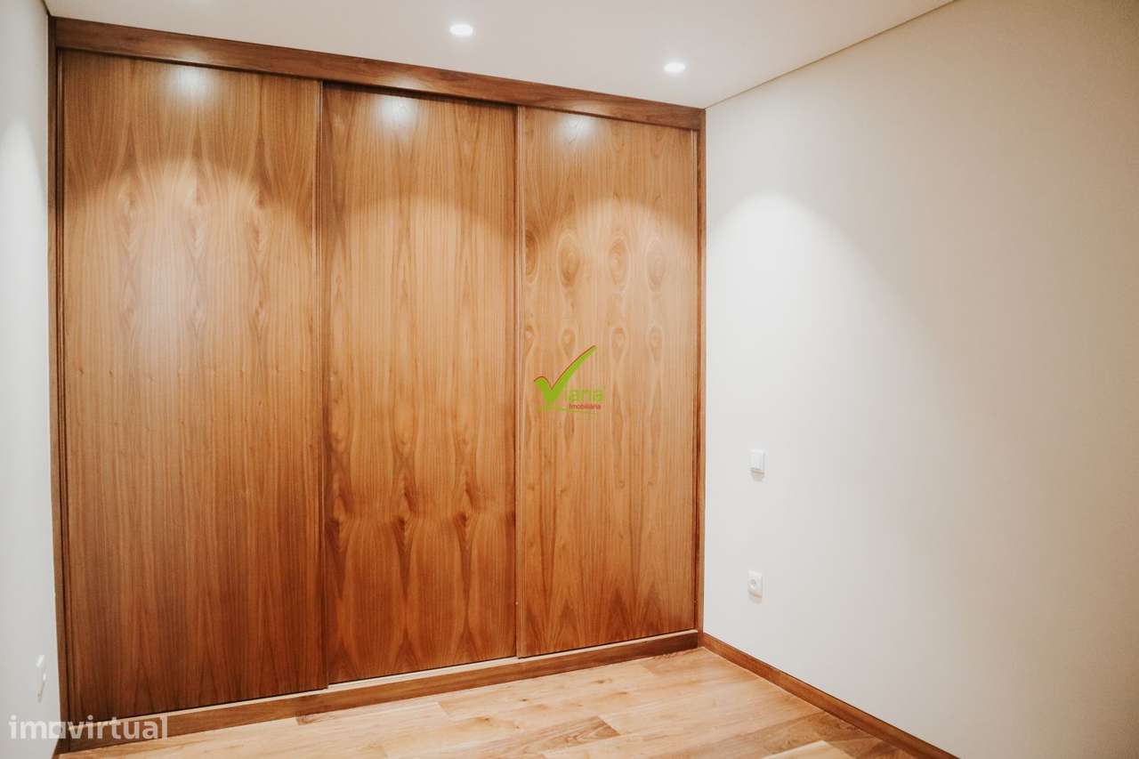 T. 3 com garagem - Novo - a 100 metros da Praia - Grande imagem: 3/9