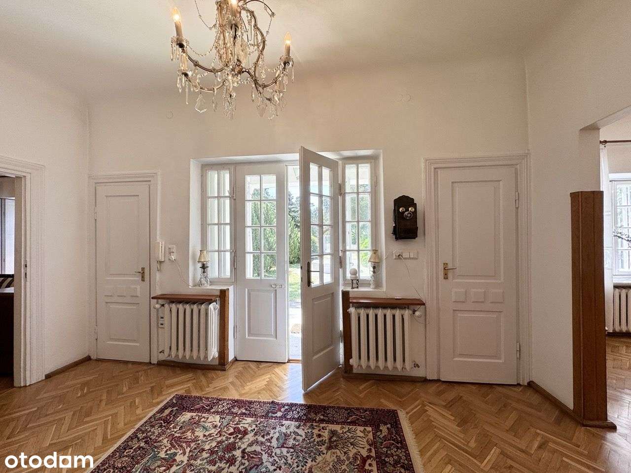 Willa w stylu dworkowym w Konstancinie-Jeziornie - Pełny obrazek: 4/13