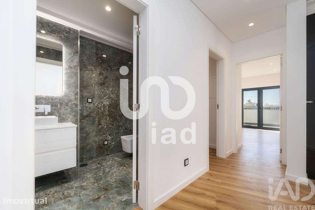 Duplex T3 em Faro de 196 m2 - Grande imagem: 4/31