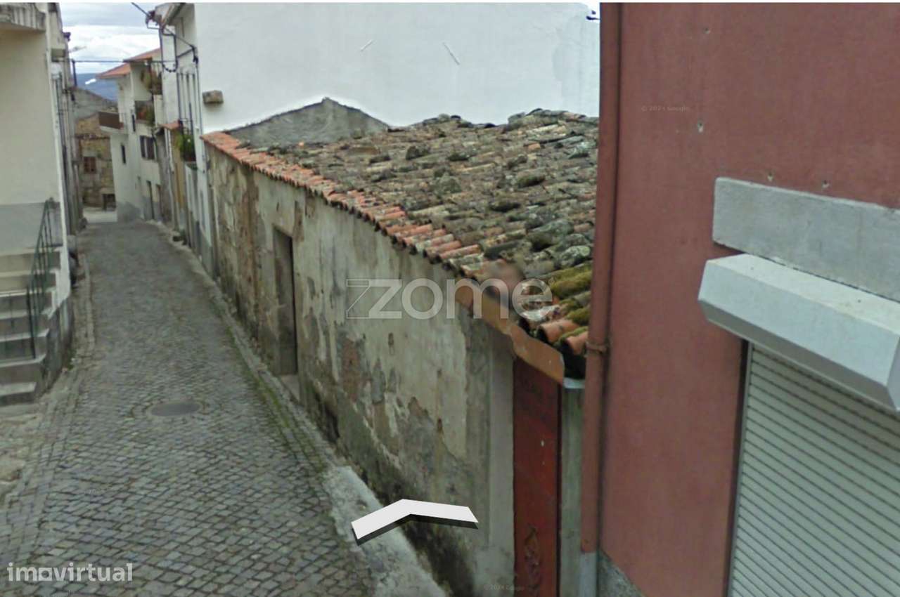 Moradia para recuperação em S. Paio, Rua Direita - Grande imagem: 1/6