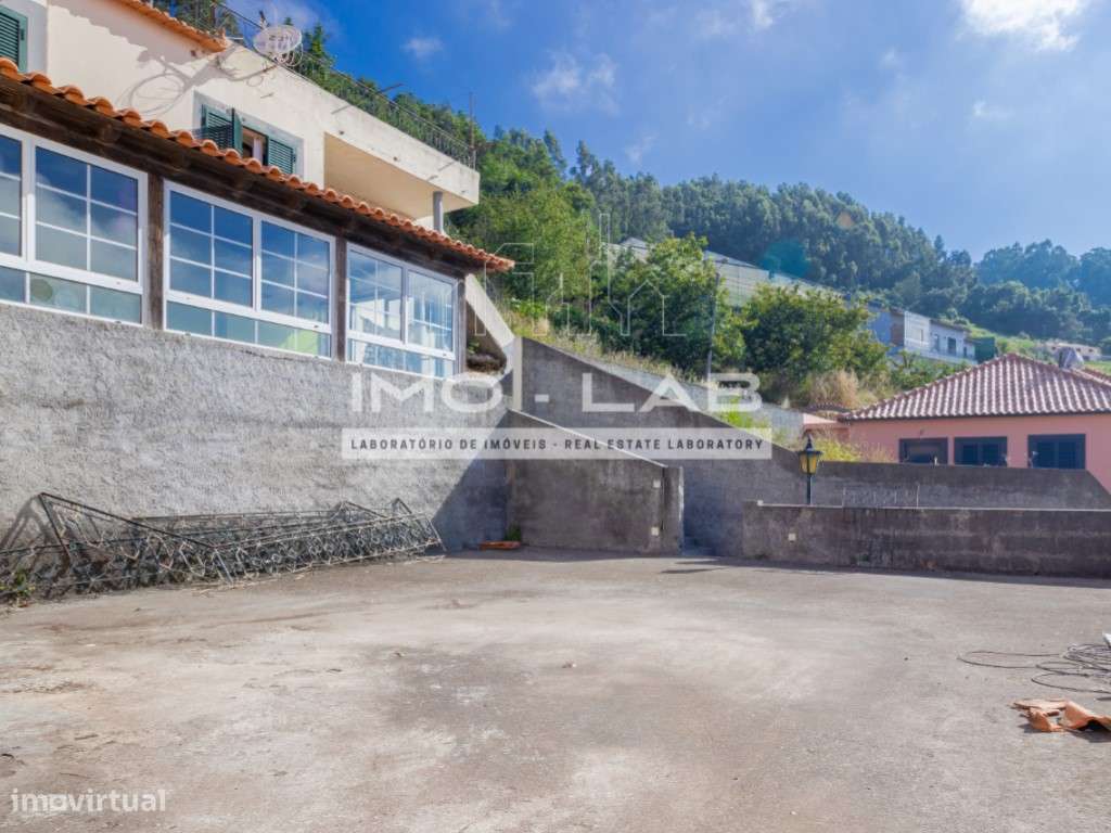 Moradia T2 - Ampla Garagem - Câmara de Lobos-13