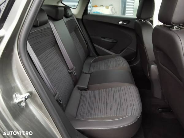 Opel Astra 1.4 ECOTEC Turbo Enjoy Aut. - 9