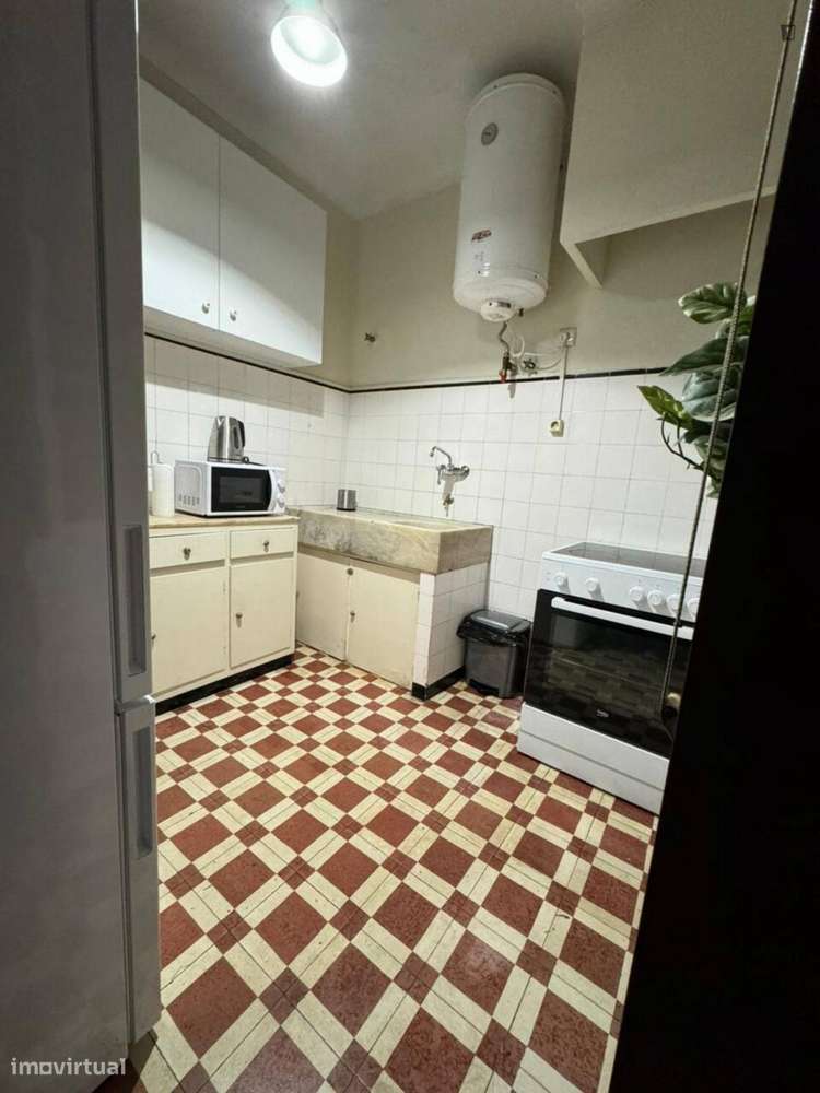 Quarto - localizado em Cedofeita Porto - Grande imagem: 4/10