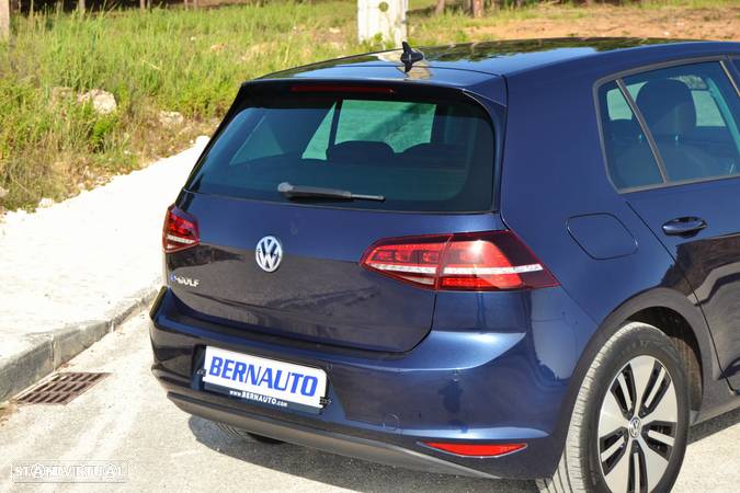 VW e-Golf AC/DC - 13