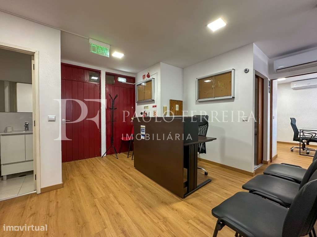 Escritório no centro de Famalicão - Grande imagem: 2/13