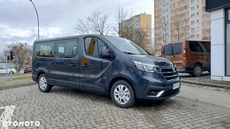 Renault Trafic SpaceClass 2.0 dCi - 1