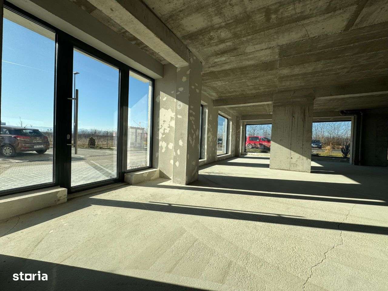 Spațiu comercial – Calea Șurii Mici, ansamblul Valletta Park-10