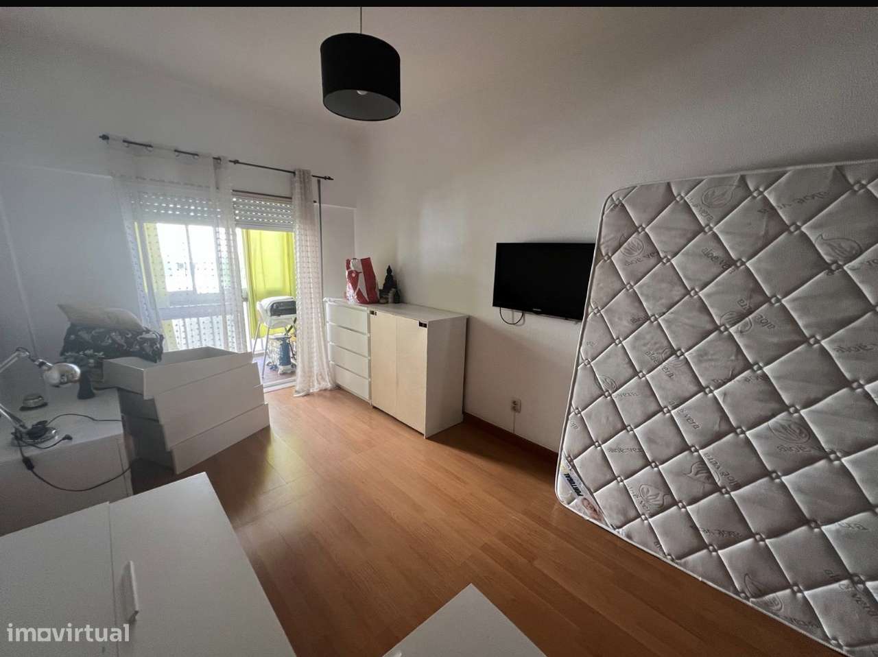 Apartamento T2 - 2 WC's , Varandas - ótima localização -Amora-6