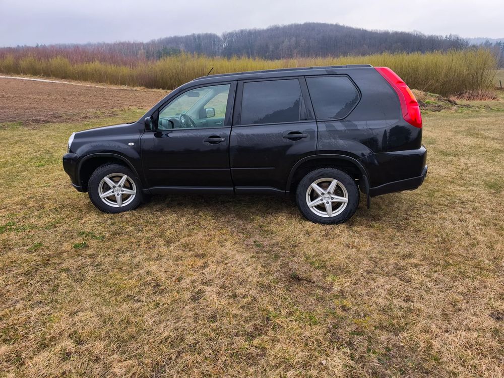 Nissan X-Trail II 2.0 dCi LE 2008