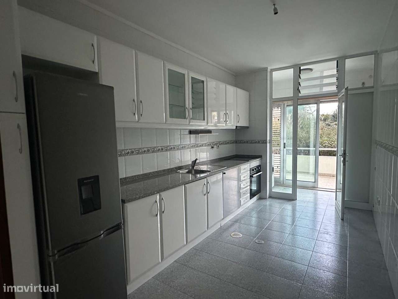 Apartamento T2, na cidade da Maia-12