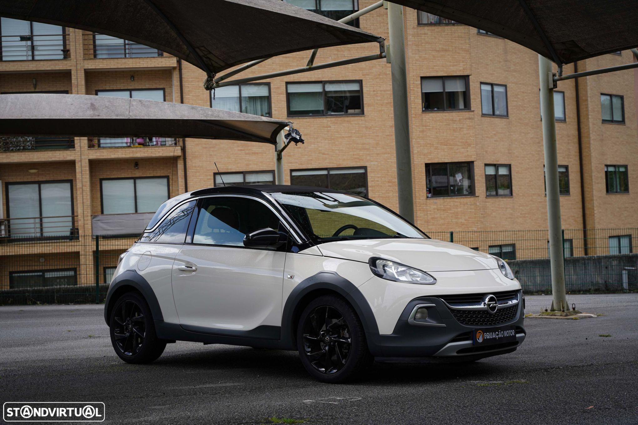 Opel Adam 1.0 T Rocks - 2