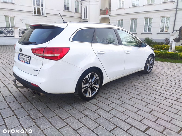 Kia Ceed 1.0 T-GDI SW ISG GT Line - 3