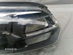 Lampa prawa prawy przód Opel Zafira D Expert Jumpy 9832836480 - 3