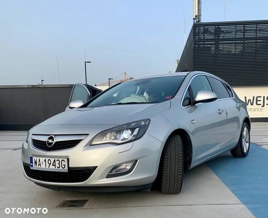 Opel Astra 1.6 Edition Sport - 16
