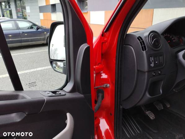 Renault MASTER PO LIFT 2.3 DCI (130KM) MAX KLIMA KONTENER WINDA 4.1M DŁUGI 2,35M WYSOKI STAN SUPER IDEALNY 100% BEZWYPADKOWY ! ! - 17