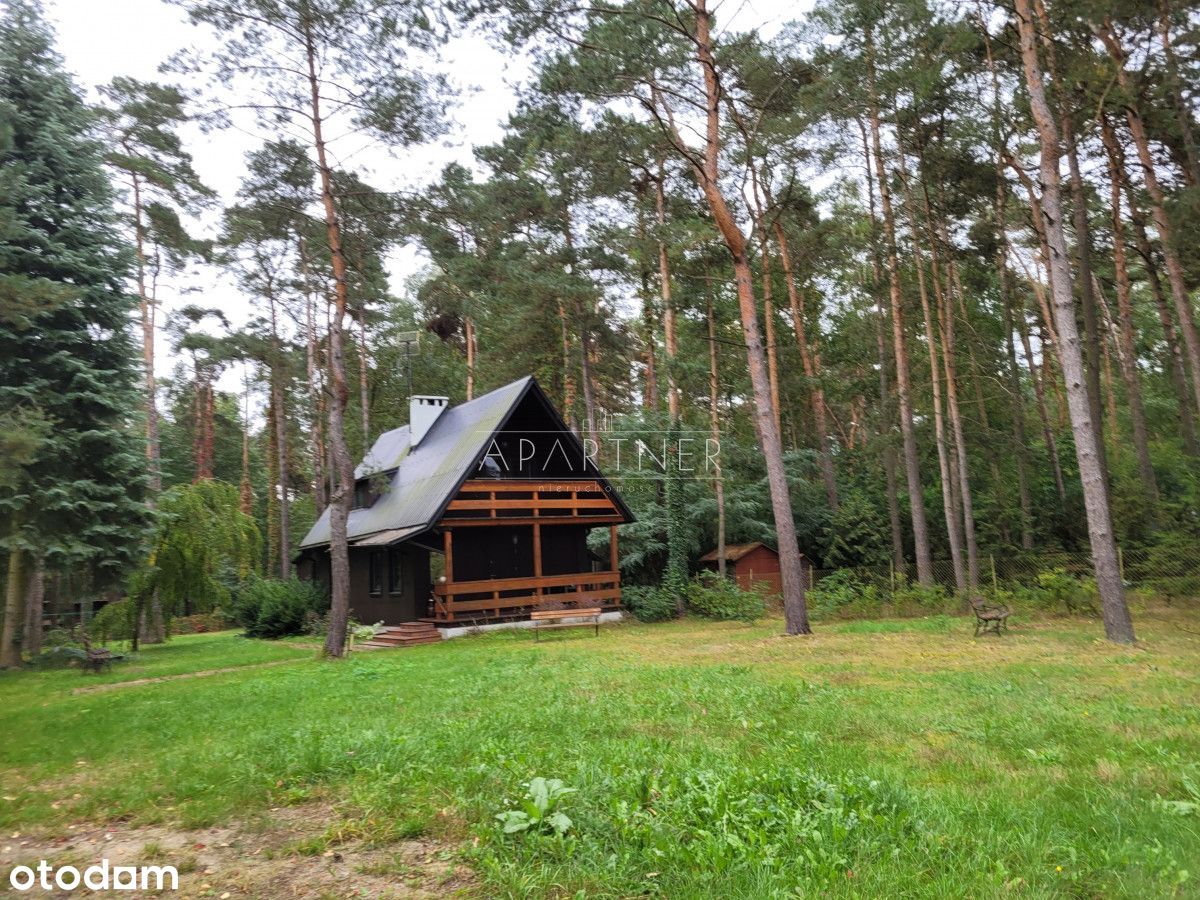 Działka budowlana z domkiem letniskowym