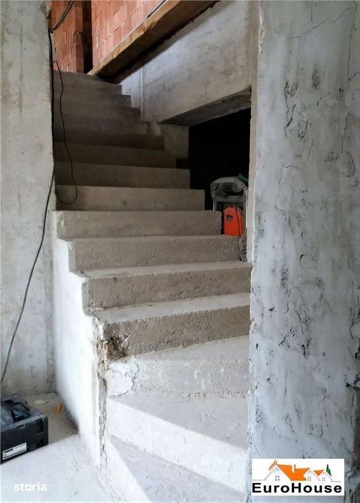 Casa de vanzare in Alba Iulia - Imagine principală: 5/10