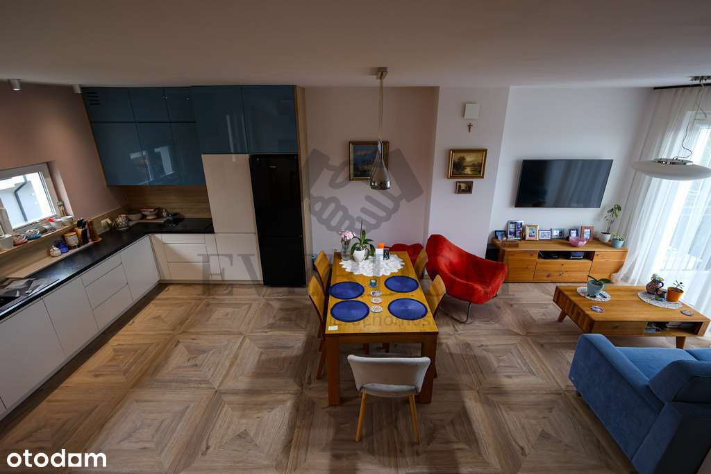 Dębogórska garaż os. zamknięte 3 pokoje-3