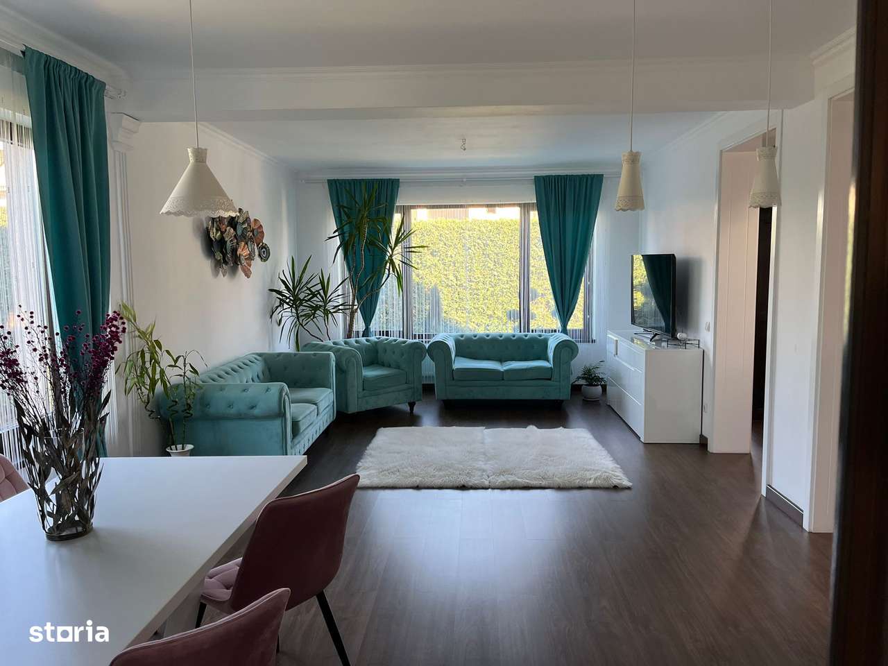 Casă fam.Oncea, 795mp teren, 2 terase,beci, piscina,panouri solare-9