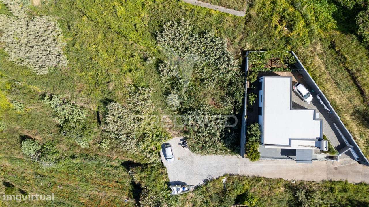 Terreno Urbano de 600m2 no Caniço - Ilha da Madeira - Grande imagem: 5/23