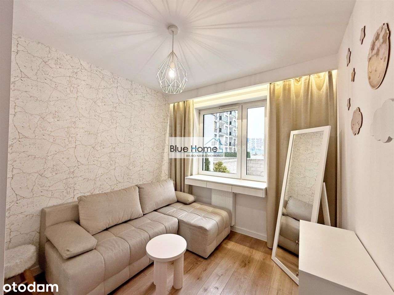 Parter, 2 pokoje z dużym tarasem, wysoki standard-12