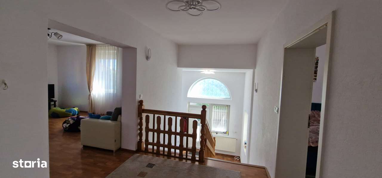 Casa individuala cu 7 incaperi, Sura Mica, 500 mp teren - Comision 0%-12