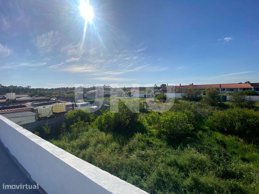 Terreno com duas moradias - Fernão Ferro | 380m²-30