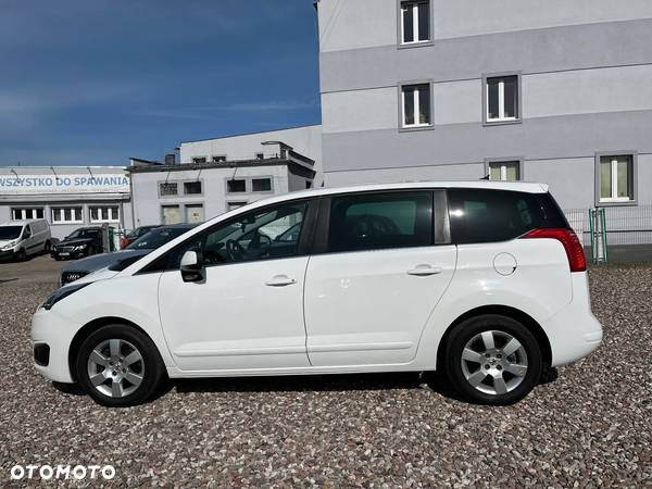 Peugeot 5008 - 12