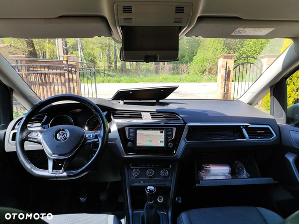 Volkswagen Touran 1.6 TDI BMT Comfortline - 29