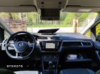 Volkswagen Touran 1.6 TDI BMT Comfortline - 29