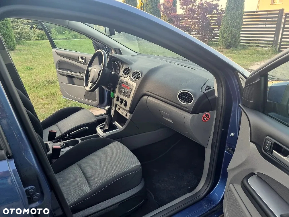 Ford Focus 1.6 TDCi Ambiente - 17