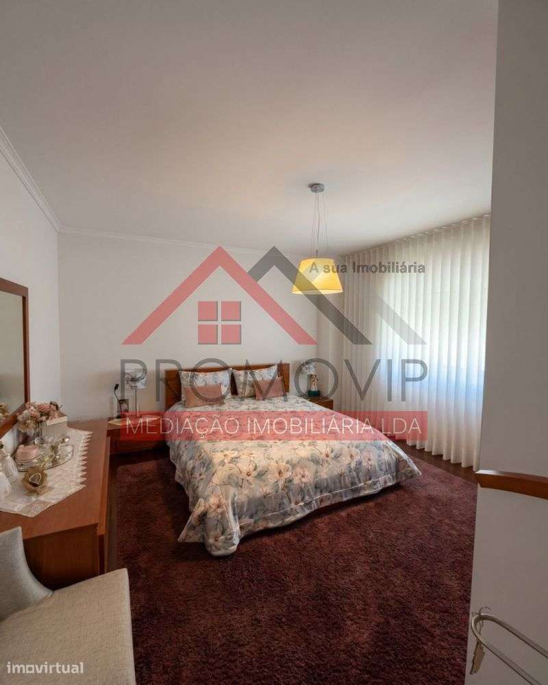 Moradia T3 a 5 minutos do Centro de Santo Tirso-11