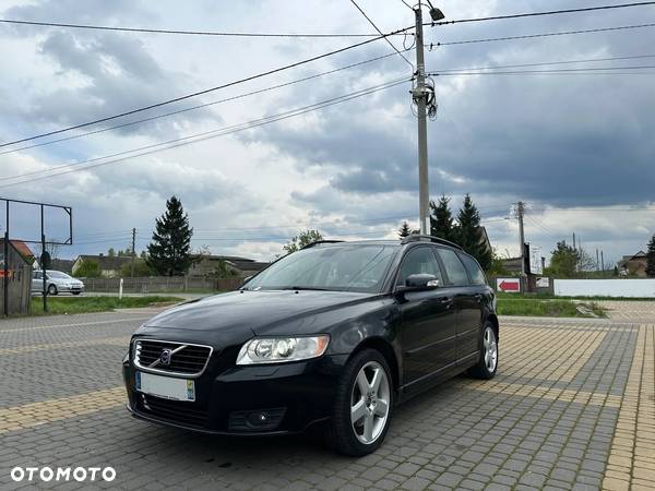 Volvo V50 2.0D Summum - 1