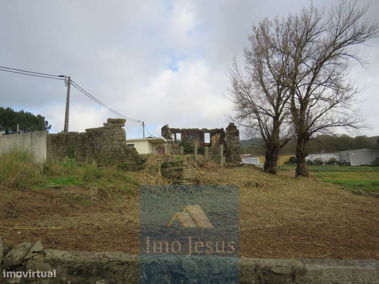 Terreno para construção com 2800 metros em Perosinho-13