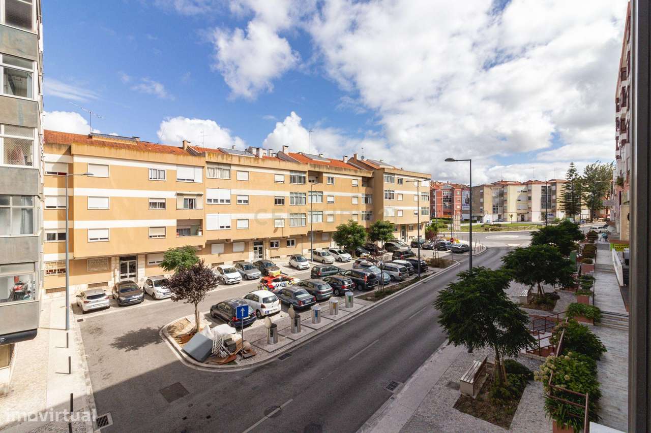 Apartamento T3 com 1 Parqueamento | Agualva-Cacém-16