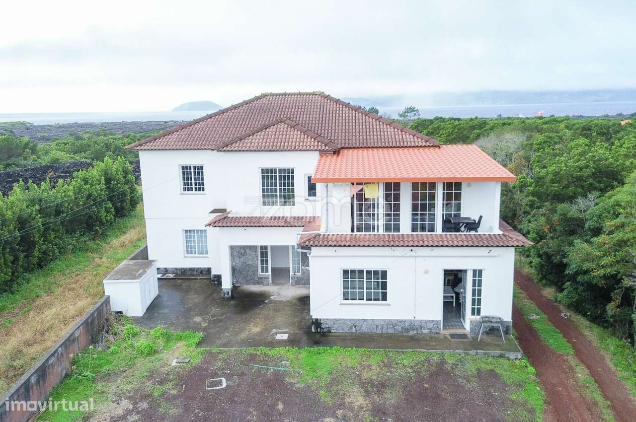 Moradia T4 Isolada - Ilha do Pico - Criação Velha - Grande imagem: 2/30