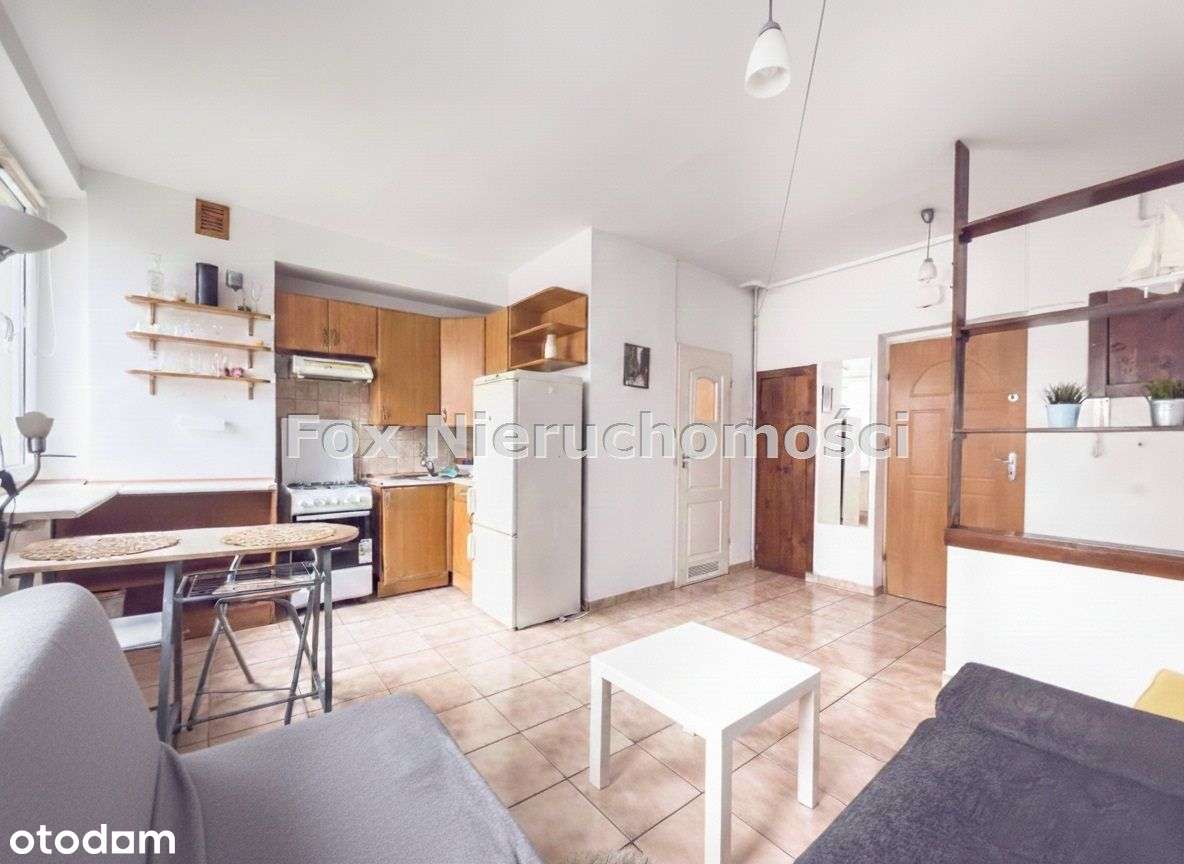 Jasne 2 pokoje niski blok 1 piętro od zaraz-0