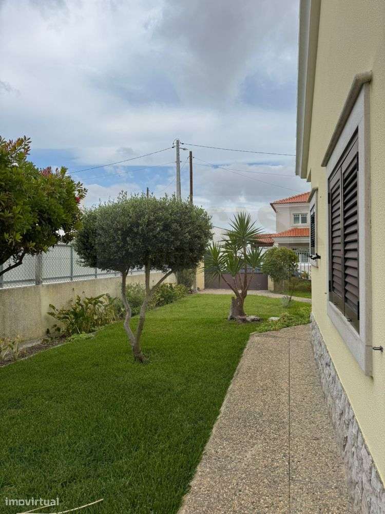 venda independente moradia / Quinta-5