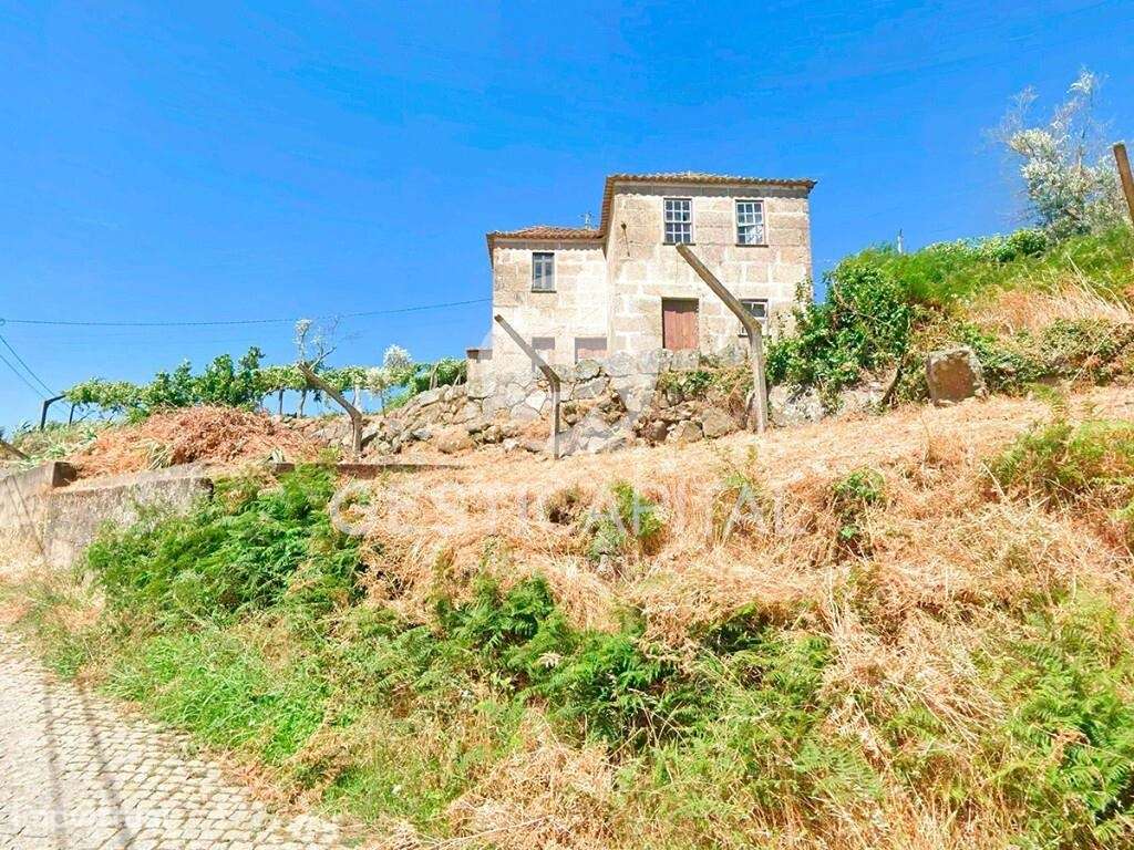 Moradia para reconstrução em São Tomé de Covelas, Baião - Grande imagem: 4/37