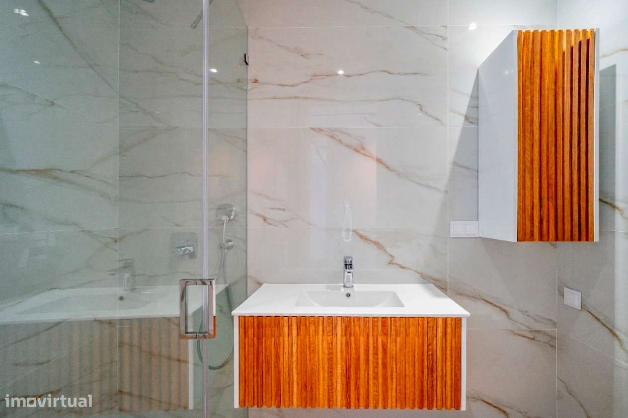 T3 Exclusivo | Design Contemporâneo | prox. à Praia da Areia Branca-30
