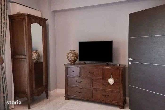 DE INCHIRIAT | AP. 3 CAMERE | MAMAIA CENTRU | TERMEN MINIM 12 LUNI - Imagine principală: 3/7