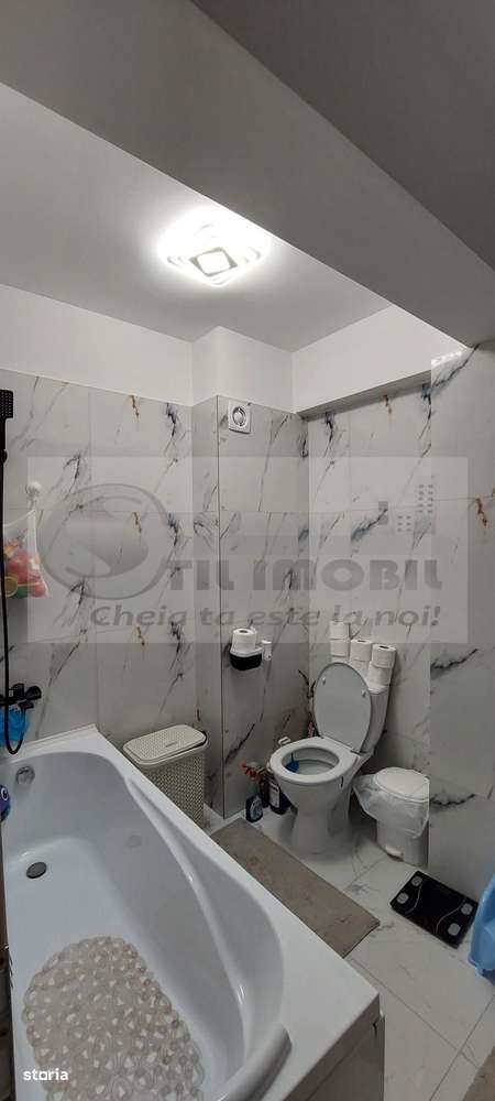 APRTAMENT 2 CAM DECOMANDAT CAPAT CUG VALEA  ADANCA FINALIZAT INTABULAT - Imagine principală: 4/6