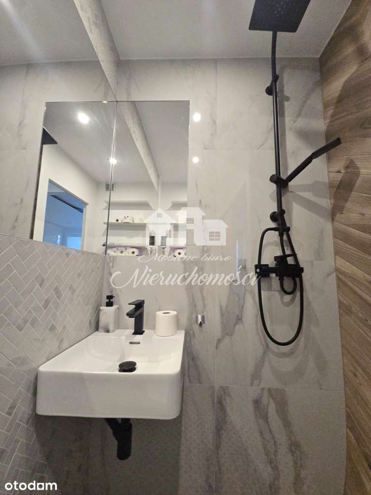 Do wprowadzenia, mieszkanie dwupoziomowe z ogródkiem-9