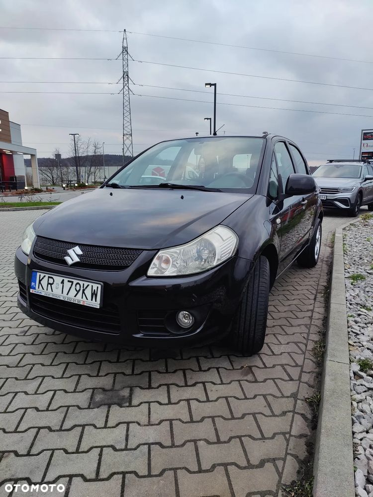 Suzuki SX4